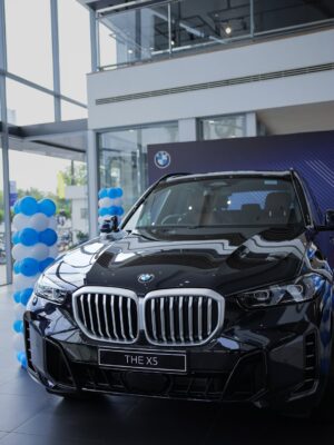 Ahana Kumar Instagram - Was a bit too sad about leaving my 20s and stepping into my 30s. So got myself a not so little present for some birthday cheer! 😊🫶🏻 HELLO 30 ... maybe just maybe I am ready to say Hello to You! 🙂↔️😎
#BMWX5 #MSport40i 😬🖤
Thankyou Acha & Amma for never telling me what to do or what not to do. Thankyou for letting me explore and experience life on my terms and for truly giving me wings and the wind to fly out high. You’re the reason for everything! ❤️
Thankyou Universe for putting it all in place and making things I haven’t dreamt about, come true ✨
#Hello30 #BirthdayPresent #FromMeToMe 💫
Shot by @_mathews_photography 🤍