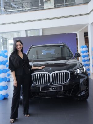Ahana Kumar Instagram - Was a bit too sad about leaving my 20s and stepping into my 30s. So got myself a not so little present for some birthday cheer! 😊🫶🏻 HELLO 30 ... maybe just maybe I am ready to say Hello to You! 🙂↔️😎
#BMWX5 #MSport40i 😬🖤
Thankyou Acha & Amma for never telling me what to do or what not to do. Thankyou for letting me explore and experience life on my terms and for truly giving me wings and the wind to fly out high. You’re the reason for everything! ❤️
Thankyou Universe for putting it all in place and making things I haven’t dreamt about, come true ✨
#Hello30 #BirthdayPresent #FromMeToMe 💫
Shot by @_mathews_photography 🤍
