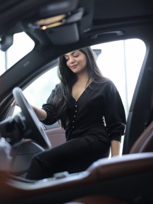 Ahana Kumar Instagram - Was a bit too sad about leaving my 20s and stepping into my 30s. So got myself a not so little present for some birthday cheer! 😊🫶🏻 HELLO 30 ... maybe just maybe I am ready to say Hello to You! 🙂↔️😎
#BMWX5 #MSport40i 😬🖤
Thankyou Acha & Amma for never telling me what to do or what not to do. Thankyou for letting me explore and experience life on my terms and for truly giving me wings and the wind to fly out high. You’re the reason for everything! ❤️
Thankyou Universe for putting it all in place and making things I haven’t dreamt about, come true ✨
#Hello30 #BirthdayPresent #FromMeToMe 💫
Shot by @_mathews_photography 🤍