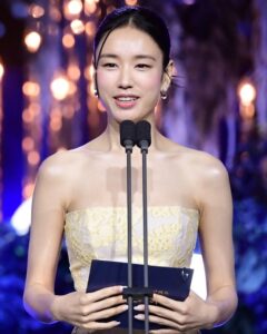 Actress Ahn Eun-jin HD Photos and Wallpapers August 2025