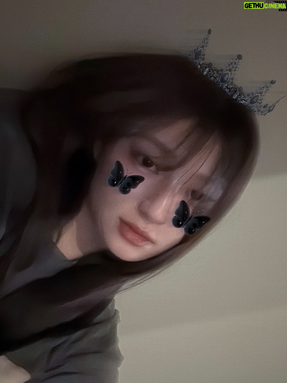 Ai Yoshikawa - 245.7K Likes - ☺︎
おひさしぶりプライベート🥀🩶