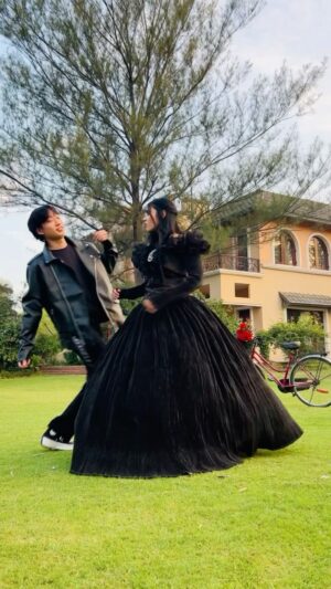 AiSh Instagram - #pov when you’re Anti romantic 🤣🥹 still remember i filmed this with my besto @hwi_ye_e one year ago !!