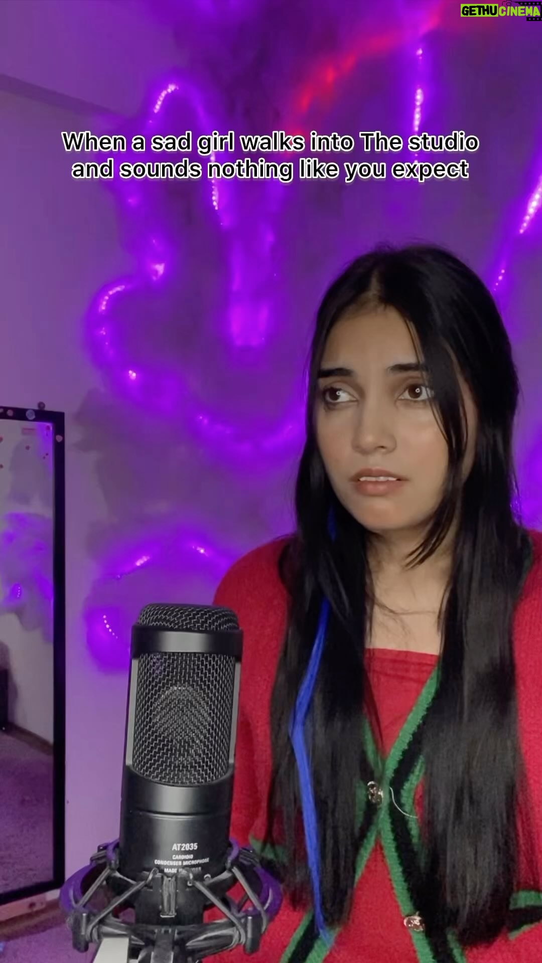 AiSh - 7.1K Likes - When a sad girl walks into the studio and sounds nothing like you expect #paintthetownred #dojacat