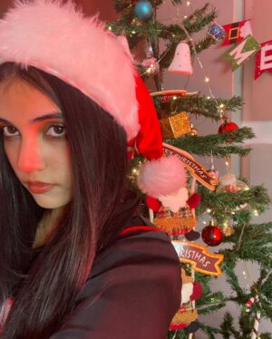 AiSh Instagram - It’s beginning to look alot like Christmas 🎄