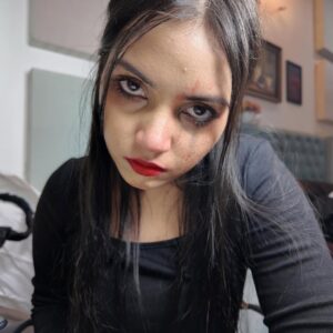 AiSh Instagram - Halloween month = Bday month 🤷🏻‍♀️⚠️fake blood warning ⚠️ psycho Ki!!Er halloween makeup look ! #halloween #halloween2024