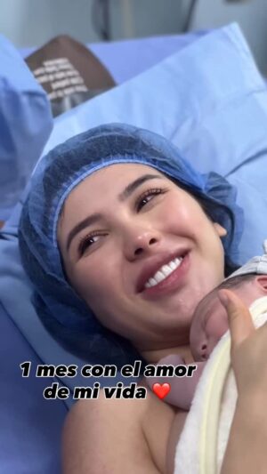 Aida Victoria Merlano Instagram - Tú sacas lo mejor de mí ❤️ te amo con todas mis fuerzas! Feliz primer mes, amor de mi vida 🫶🏻