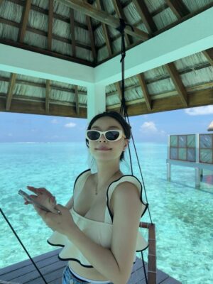Ailee Instagram - Day 2 of @fsmaldives 🌴🌊🐟
✨Magical Day✨
✨Magical Weather✨
✨Magical Honeymoon✨
모히또에서 몰디브 한잔 하고 와쓤댱 🍹

 #FSMaldives #FSLandaaGiraavaru
 @honeymoonresort #허니문리조트

#FSLandaaGiraavaru
