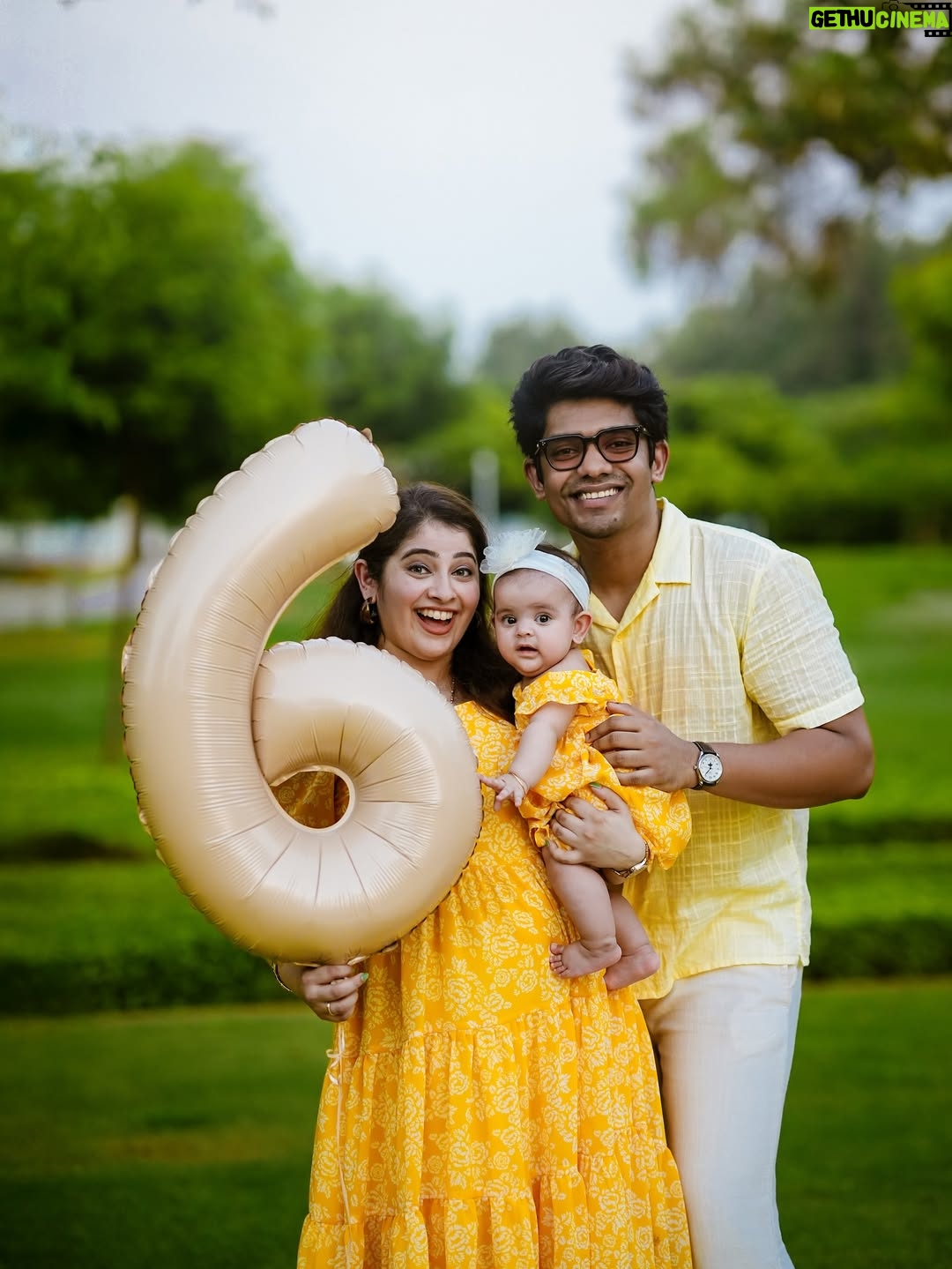 Aima Rosmy Sebastian - 104.1K Likes - 🌞 “She’s the reason golden hours feel eternal.” 🌻

MAMMA & BABY OUTFIT @amazebyashiyajesel 
CAKE BY @mqdessertbar 
CLICKED BY @midhun.mohan_