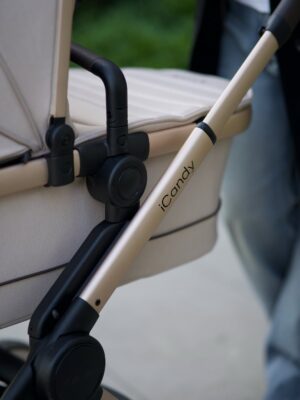 Aisha Zafar Khan Instagram - AD- Strolling in style with my iCandy Peach 7 ✨🧸 Because your little one deserves the sweetest ride @icandyworlduk 
Who else is loving this look? 🤍

📷 @revolutionpixels

#iCandy #iCandyPeach7 #BiscottiStyle #LuxuryStroller #ParentGoals #StrollInStyle #ModernParenting