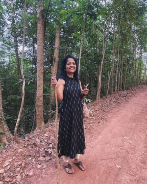 Aishani Shetty Instagram - April 🌦️