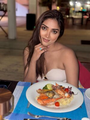 Aishwarya Devan Instagram -