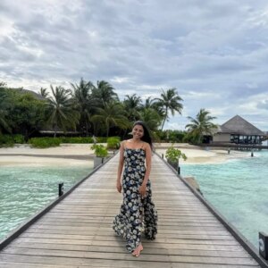 Aishwarya Raghu Instagram - Maldives you have my heart ❤️ 
Thank you @pickyourtrail for a super hit holiday 🎉
Resort: @adaaranprestigevadoo