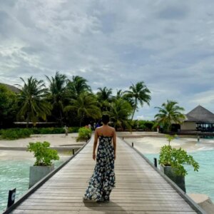 Aishwarya Raghu Instagram - Maldives you have my heart ❤️ 
Thank you @pickyourtrail for a super hit holiday 🎉
Resort: @adaaranprestigevadoo