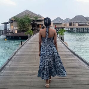 Aishwarya Raghu Instagram - Maldives you have my heart ❤️ 
Thank you @pickyourtrail for a super hit holiday 🎉
Resort: @adaaranprestigevadoo