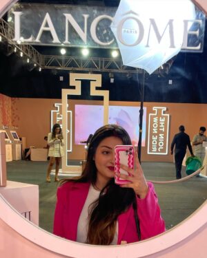 Akanksha Joshi Instagram - Hues of pink💕
.
.
.
.
#ootd #ootdfashion #outfitoftheday #beauty #beautybloggers #beautiful #beautifulgirls #fashion #fashionblogger #fashionista #fashionstyle #instadaily #instagood #instalike #pictureperfect #pictureoftheday #photography #followfollow #likelike #followme #follow_me #aakank_shaaa