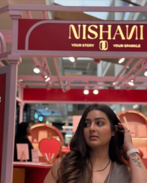 Akanksha Joshi Instagram - Dropped by the Nishani pop-up at Jio World Drive and left with stunning jewellery, a sweet tooth fix, and a whole lot of fun!
@nishanistudio
#NishaniatJWD
#NishaniPopup
#StyledByNishani
@jioworlddrive