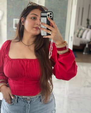 Akanksha Joshi Instagram - Take me back!❤️
.
.
.
.
#ootd #ootdfashion #outfitoftheday #beauty #beautybloggers #beautiful #beautifulgirls #fashion #fashionblogger #fashionista #fashionstyle #instadaily #instagood #instalike #pictureperfect #pictureoftheday #photography #followfollow #likelike #followme #follow_me #aakank_shaaa