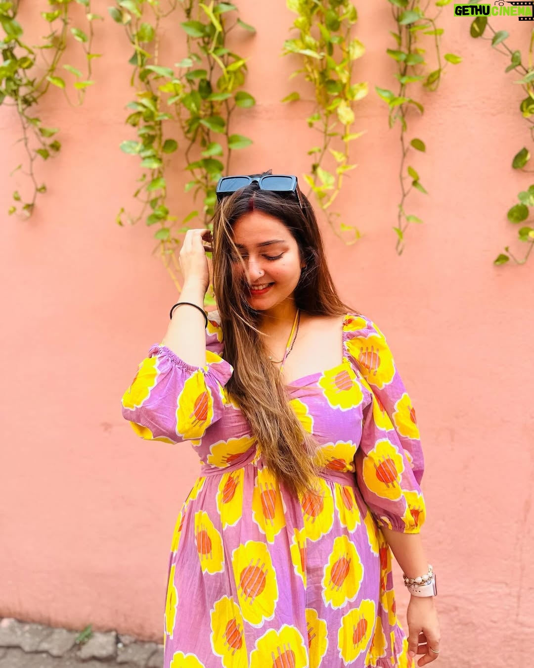 Akanksha Joshi - 1.8K Likes - Twirling in @fancypastelsindia ❤️❤️