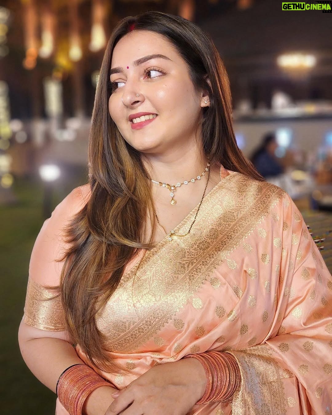 Akanksha Joshi - 8.1K Likes - Anniversary dump!
365❤️