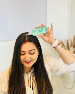 Akanksha Joshi Instagram - Finally my scalp feels much cleaner, hair feels healthier and shiner...
All thanks to the Biolage Scalp Facial!
I Highly recommend you guys to get a Scalp Facial at a salon near you.
You can also get your hands on the Scalppure range now!!
#BrandLove

#BiolageScalp #BiolageIndia #ScalpFacial #Ad #Biolage
#BiolageScalppure #Biolage