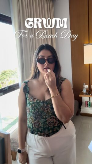 Akanksha Joshi Instagram - Pov: You were late because there was traffic😂

Earrings and Bracelet set from @snastudios