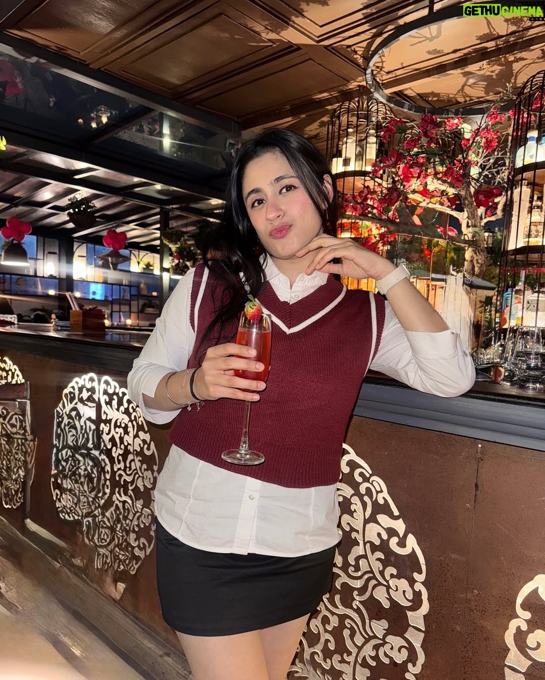 Akanksha Vij - 423 Likes - Love a lil happy face on me!❤️🍒
.
.
.
.
.
#explore #viral #trending #ootd #outfits #outfitoftheday #photooftheday #photogram #newpost #fashion #fashionstyle #styleinspiration #beauty #streetstyle #winterfits #dinnerfit #luxuryoutfit
(Outfit Inspo, Fashion inspiration, Fashion Inspo, Explore more, Viral feed, style hacks, fun, photography, art)