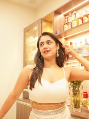Akanksha Vij Instagram - Just me… and a little extra sparkle tonight ✨
.
.
.
.
#OOTDInspo #StyleDiaries #InstaFashion #GlamLook #FashionVibes #StyleInspo #InstaStyle #WhatIWore #StyleGoals #EveningLook