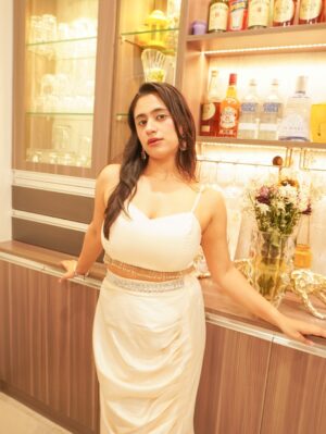 Akanksha Vij Instagram - Just me… and a little extra sparkle tonight ✨
.
.
.
.
#OOTDInspo #StyleDiaries #InstaFashion #GlamLook #FashionVibes #StyleInspo #InstaStyle #WhatIWore #StyleGoals #EveningLook