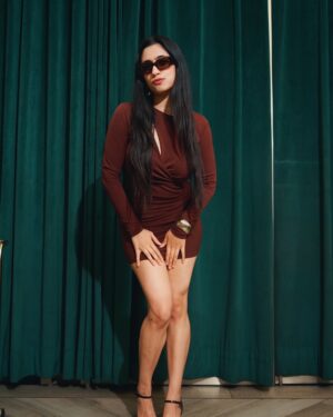 Akanksha Vij Instagram - Just me, my shades, and a little moment of feeling like THAT girl.✨🤎
.
.
.
.
#explore #fyp #viral #ootd #outfitinspo #fashionstyle #fashionblogger #styleinspo #luxuryblogger #delhiblogger #delhiinfluencer #delhireels #fashioninfluencer
(Fyp, Explore more, Trending, Viral content, Fashion outfit, outfit grid, outfit ideas, photography, aesthetic, chimi)