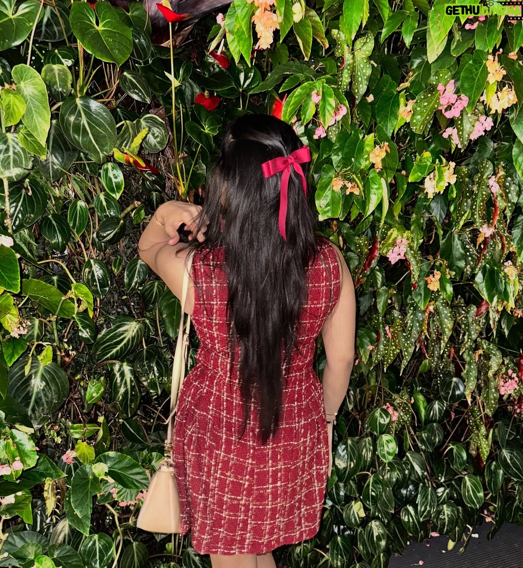 Akanksha Vij - 703 Likes - Felt like a real life princess in this look!!♥️♥️✨✨
.
.
.
.
.
#explore #fashion #fashionstyle #outfit #travel #outfitinspo #outfitinspiration #Viral #trendingpost #fyp #photography #singapore #ootd #princesslook#stylehack #makeup 
(Luxury, Fashion, Lifestyle, Creator, Travel diaries, Bow, Outfit ideas, for you page, trending audios, trending reels)