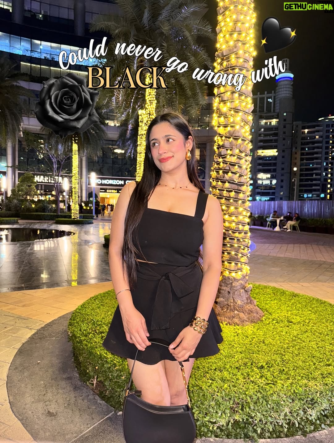 Akanksha Vij - 313 Likes - Blacked out — in the best way. Good food, better mood. 🖤🍷
.
.
.
.
#OOTD #FashionDiaries #StyleInspo #WhatIWore #FoodieLife #LifeLately #ChicStyle #EverydayGlam #BlackOnBlack #StyleBlogger #WeekendMood #SipAndSavor #OutfitOfTheDay #LifestyleCreator #ContentWithStyle #MoodOfTheDay