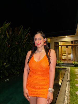 Akanksha Vij Instagram - Orange you glad I showed up like this? 🍊😉
It’s just the perfect vacation colour and the outfits!🧡
#Ootd #VacationFits #Bali #OutfitInspiration #ExplorePage #fyp
(beach vacation, Holiday outfit, fashion inspiration, Trending Reels)
