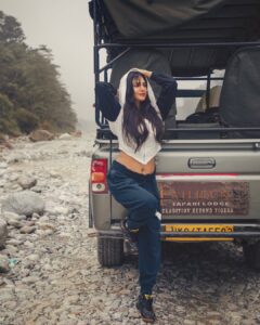 Actress Akansha Chamola HD Photos and Wallpapers September 2025