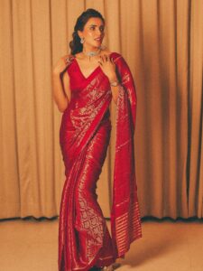 Actress Akshara Gowda HD Photos and Wallpapers October 2025