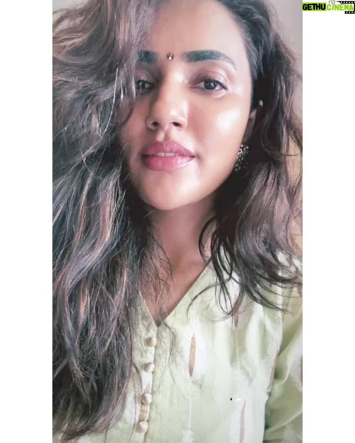 Akshara Gowda - 59.5K Likes - Walked through temples, dargahs, and gurudwaras—realized the universe doesn’t see religion, it only sees hearts. Faith has no boundaries; love is our only true reflection. Somewhere in this endless journey, the universe is protecting me in mysterious ways I never imagined. ✨✨✨

#OneWorld #SpiritualJourney #UniverseProtects” ❤️🥰

 #aksharagowda #stylishtamilachi #aksharagowdabikki #stylishtamizhachi #sunday #chennai 
#mumbai #hyderabad #mother #motherhood #motherenergy #pushkarbrahmatemple #pushkar #ajmer #ajmersharifdargah #khatushyam #salasarbalaji #satyanarayan #balhanuman #nizamuddinauliyadargah #nizamuddin #delhi #jaipur #shiv #coldplay #fixyou #gurudwara