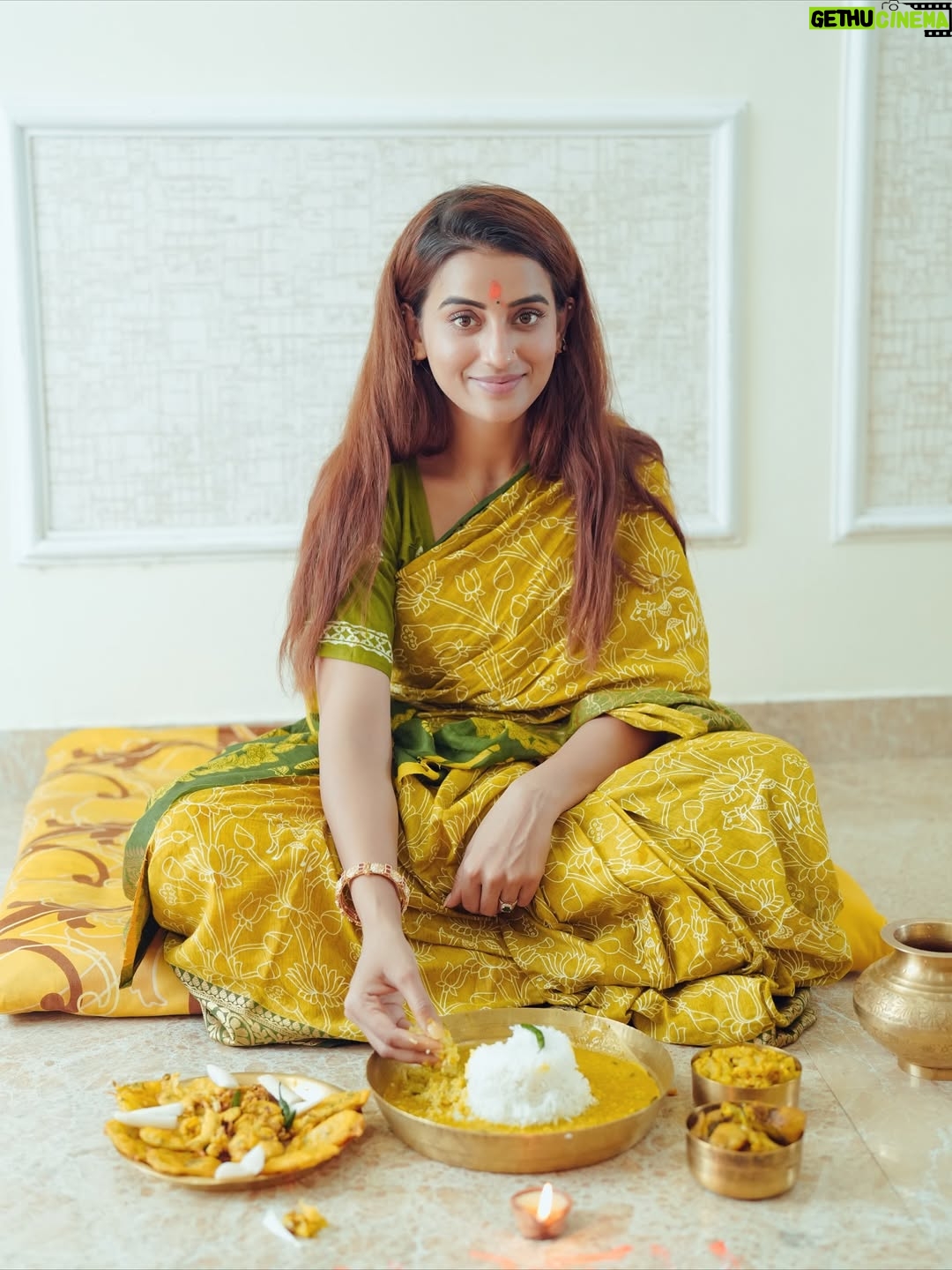 Akshara Singh - 342.4K Likes - पवित्रता का पहला पड़ाव, नहाय-खाय से शुरू हुआ आस्था का प्रवाह ✨🙏🏼🌸🌞 जय छठी मईया 

#aksharasingh #chhath2025