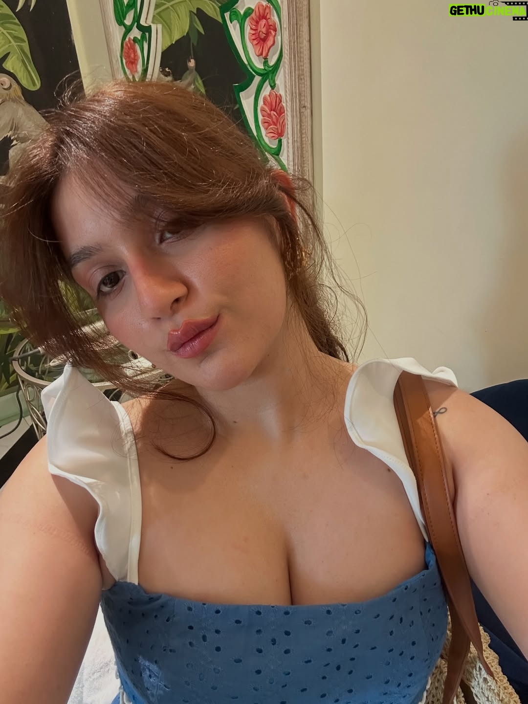 Akshita - 8.2K Likes - A quick escape from city chaos, Karma Lakelands was exactly the breather I didn’t know I needed 🌷
Spent my days doing everything and nothing, with great food and even better hospitality. Played my first game of pickleball, went boating, and even tried a swing at golf (elite behavior only).🤭
There’s so much to do here, yet it feels like time stands still in the best way. Already planning my next staycation. Thankyou for having us @karmalakelands 

 #KarmaLakelands #staycation #getaway
