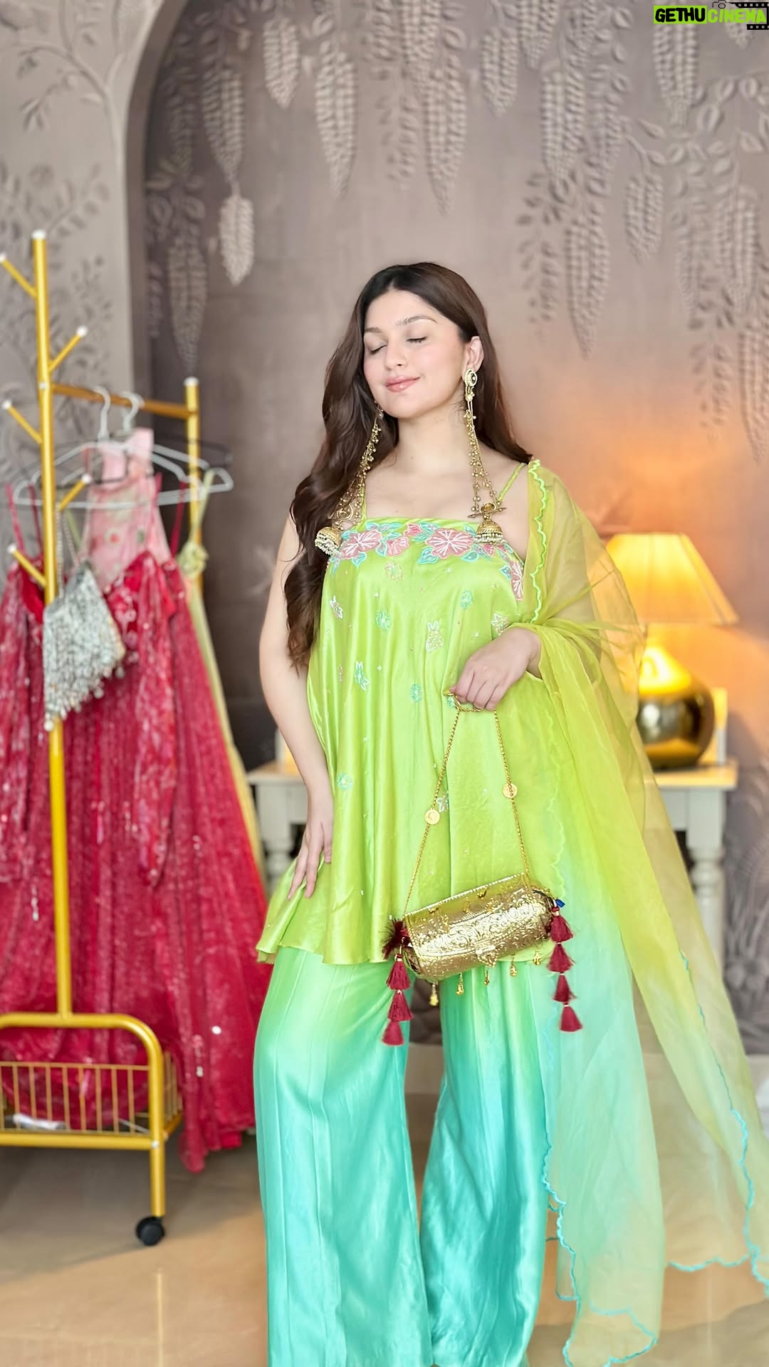 Akshita - 754 Likes - When fashion meets drama, magic happens ⭐️🪩 and I’m all here for it. It’s the season to deck top to bottom and I’m coming with the most stunning pieces of all for you to pick from. 
🩷 In today’s episode I have @tarinivijofficial and my top 3 picks straight from the designers lookbook. Total 10/10 looks for the festivities, weddings, diwali parties and anything you have the guts to style it at.💕

IB @pranavgoswamy 👑
Make your pick🫢