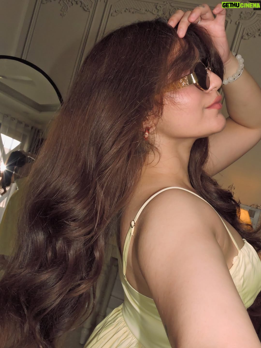 Akshita - 12.1K Likes - pretty lil face on that pretty lil frame