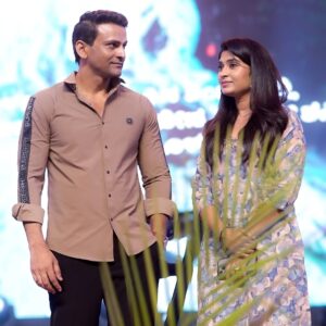Akshita Bopaiah Instagram - I was glad to be in the event of Gagana chukki for promoting my film #kamal sridevi📸 which is releasing on sep 19th entire Karnataka ..

It was my pleasure sharing stage with @dhananjaya_ka sir 🙂🙏

#kannada #actress #akshithaatrendz #south #films #viralpost #kamalsridevi