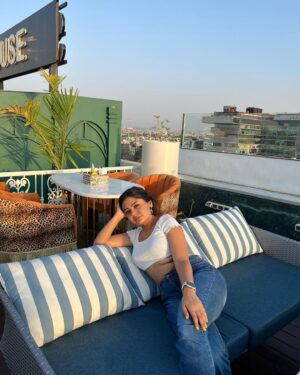 Akshita Rai Shrivastava Instagram - Can’t open my eyes, but will still take pics 😭
Outfit from Amazon, dm/comment for links. ✨🤤
Product Details:
White Top, Size S for 439/-
Bootcut Jeans, Size S for 1299/-
Amazon Great Freedom Sale is Live from 4th -8th August
Shop now & get 50%-80% off on top fashion & beauty brands.
1,000 Top Brands, Great Prices & unbeatable deals on 4Lakh Styles.
Get free delivery on first order, 30 days easy return, pay on delivery.
Hurry Up| Shop Now!
#GreatFreedomSale #AmazonGreatFreedomSale #AmazonGreatPrices #AmazonExcitingDeals
#Getstyledwithamazon #Amazonfashionfinds
#Amazonbeautyfinds #collab