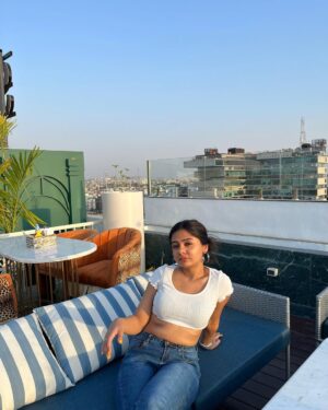 Akshita Rai Shrivastava Instagram - Can’t open my eyes, but will still take pics 😭
Outfit from Amazon, dm/comment for links. ✨🤤
Product Details:
White Top, Size S for 439/-
Bootcut Jeans, Size S for 1299/-
Amazon Great Freedom Sale is Live from 4th -8th August
Shop now & get 50%-80% off on top fashion & beauty brands.
1,000 Top Brands, Great Prices & unbeatable deals on 4Lakh Styles.
Get free delivery on first order, 30 days easy return, pay on delivery.
Hurry Up| Shop Now!
#GreatFreedomSale #AmazonGreatFreedomSale #AmazonGreatPrices #AmazonExcitingDeals
#Getstyledwithamazon #Amazonfashionfinds
#Amazonbeautyfinds #collab