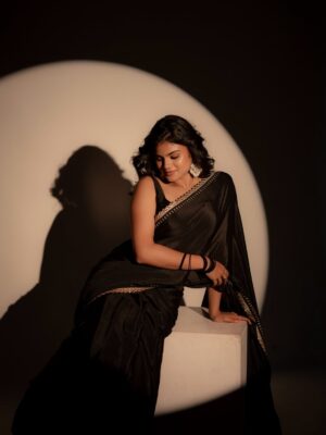 Akshitha Ashok Instagram - Mua @akshs_evara.artistry
Hairdo @mane_by_nehah
Pc @selva.sk.dop