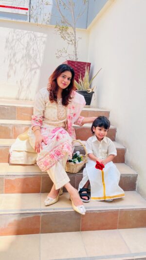 Aleenajijin Instagram - Celebrate Onam in Style 🌼✨
Discover Lulu’s Stunning Festive Collection!
Explore Lulu’s exclusive collection of vibrant dresses and trendy traditional styles
@lulufashionme
#onaminstyle #luluonam #lulucelebrate #dubaionam