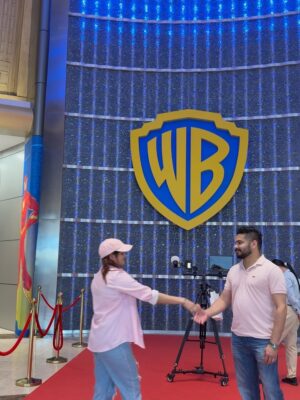 Aleenajijin Instagram - 🎬✨ Welcome to the Magical World !! @wbworldyasisland
📍Warner Bros , Abudhabi , Yas Island
🎟️ @headout @headoutuae
#headoutcreators #warnerbros #abudhabi