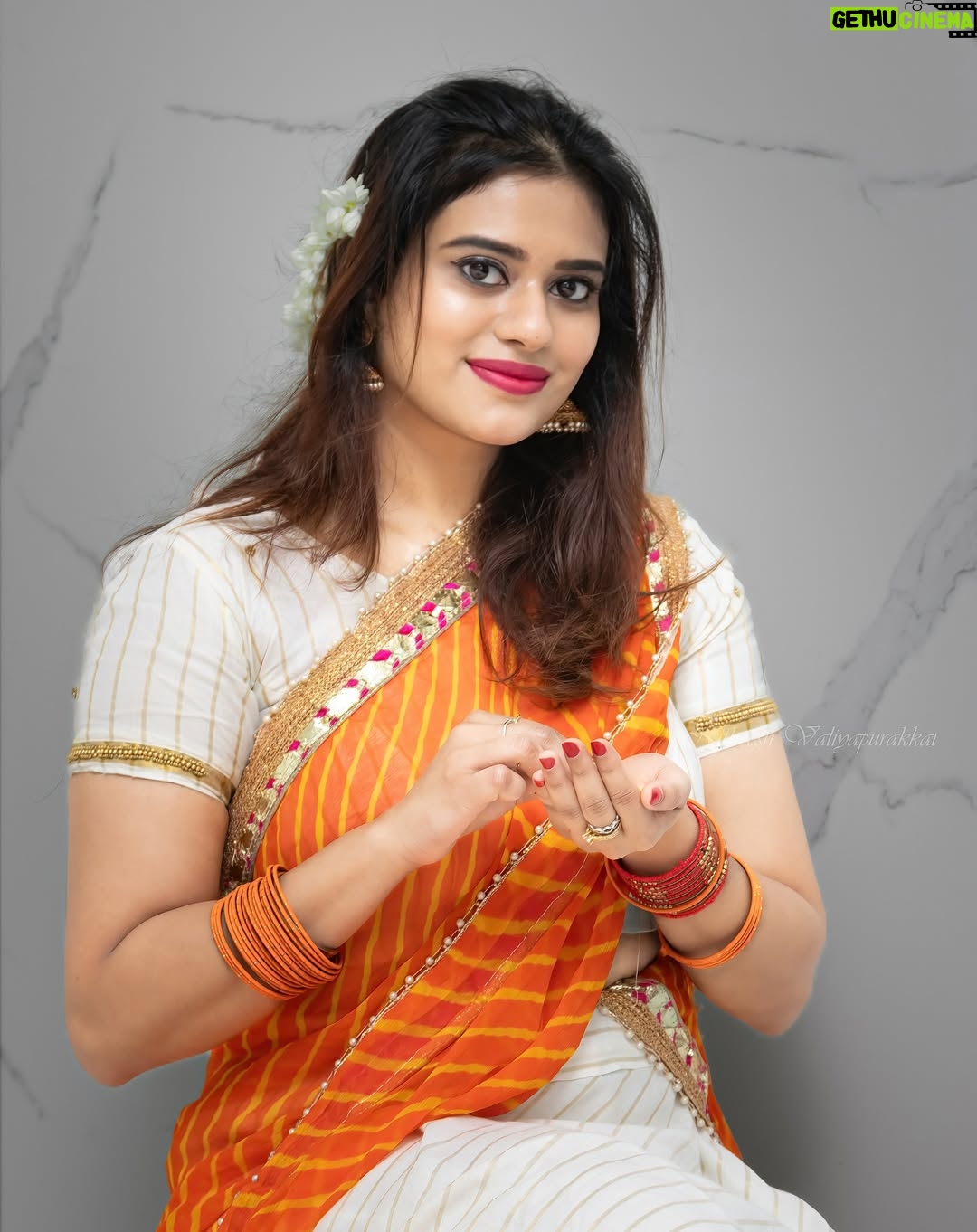 Aleenajijin - 1.1K Likes - Onam photoshoot 

Model : @dr.aleenajijin 

Location : @medrichcare 

#onam #kerala #onamcelebration #onamspecial #keralagram #instagram #happyonam #keralasaree #malayali #india #onamsaree #traditional #malayalam #instagood #saree #love #festival #onamvibes #mallu #fashion #onamfestival #kochi #photography #godsowncountry #keralatourism #keralawedding #keralagodsowncountry #onlineshopping #photooftheday #traditionalwear