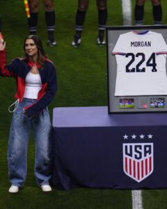 Actress Alex Morgan HD Photos and Wallpapers January 2026