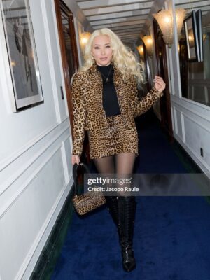 Alexandra Vino Instagram - ✨ Milan nights in full Cavalli ✨
Getting ready at Casa Cipriani before heading to the Roberto Cavalli show with @faustopuglisi - 💛 honored to wear Cavalli head to toe for this incredible evening during #MilanFashionWeek 💫
#RobertoCavalli #CasaCipriani #MFW @cavallicannes @_shanti_jeremy_