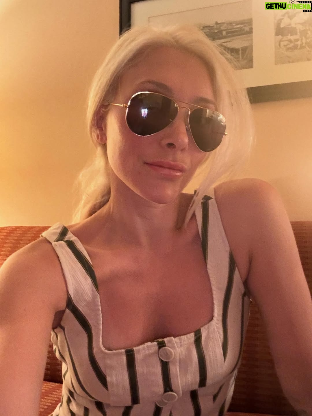 Alexandra Vino - 3.4K Likes - Sweet Angelí getting used to the travel life. She loves meeting everyone. @dftmovie just wrapped!!!! Congrats to everyone!! 🎥💛🏆 @charlottekirkofficial @travismills_filmmaker