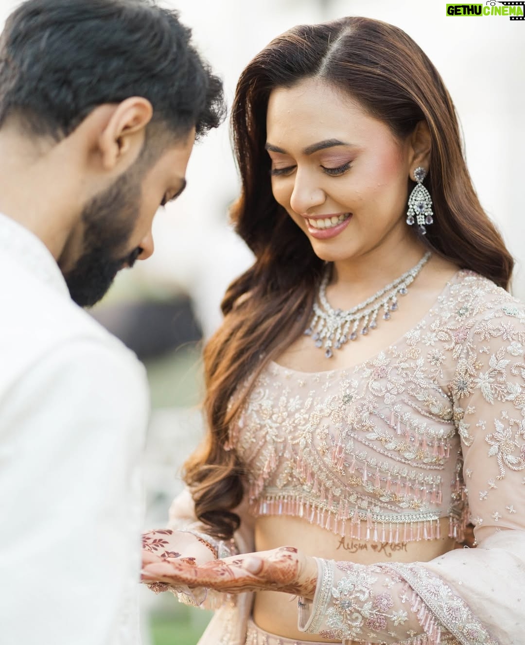 Alisha Prajapati - 11.7K Likes - He Asked,And She Said Yes To Forever.🥹🧿♥️
.
Styled Our Gorgeous @alishaprajapati 🫶🏻
Styled by:- @idivyeshtalaviya 
Wearing:- @samta_gaudani 
HMUA:- @sejal_savaliya22
📸:- @sarvasvabymanthan 
Styling Team:- @styledbydivyesh @ianjali_patel 
@vaidehi1312